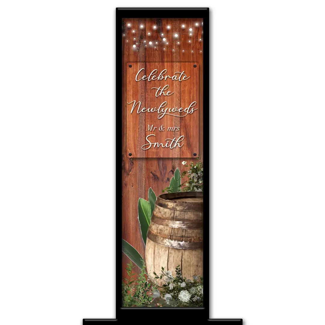 Barrel of Love photo booth pillar start screen