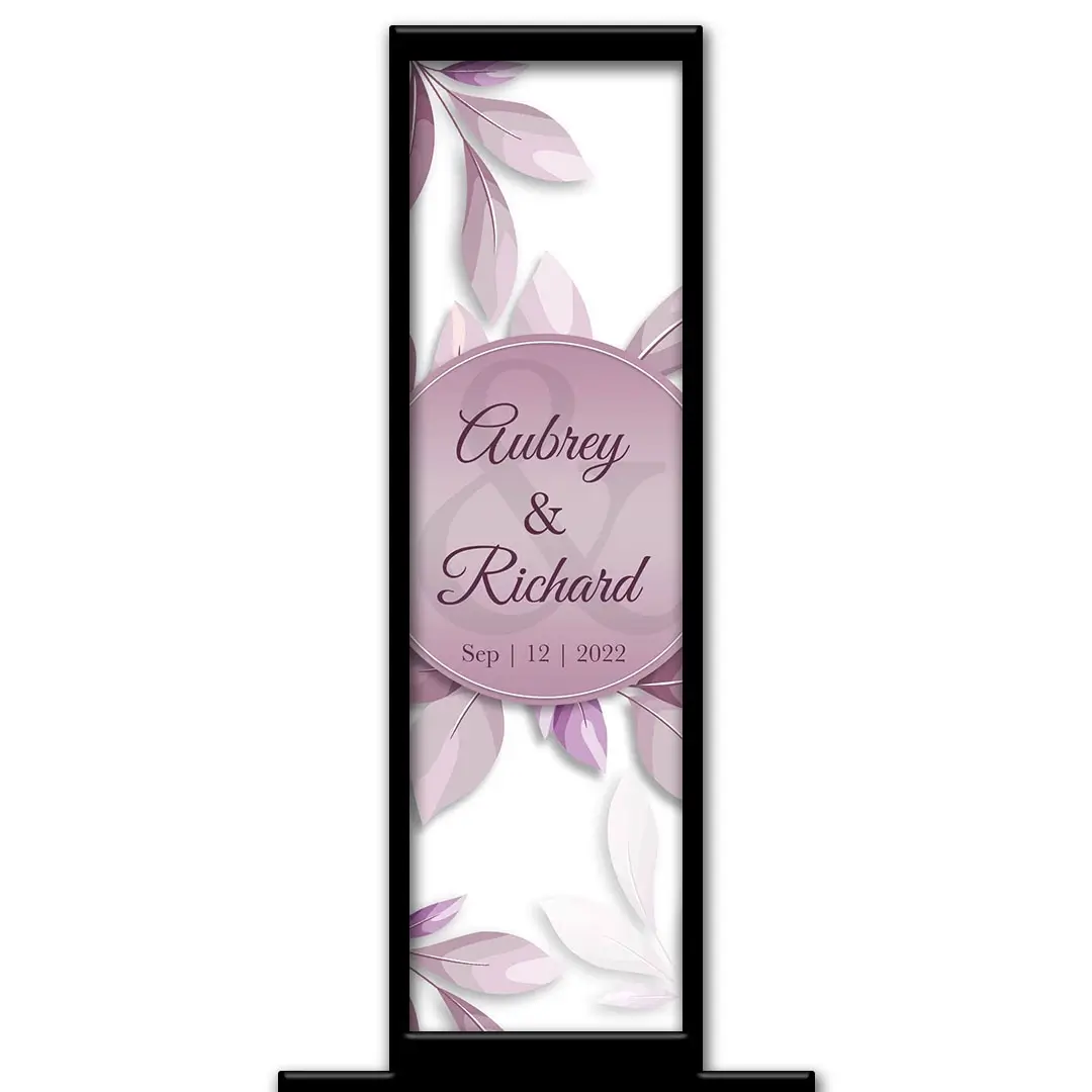 Real Pink Shady photo booth pillar start screen
