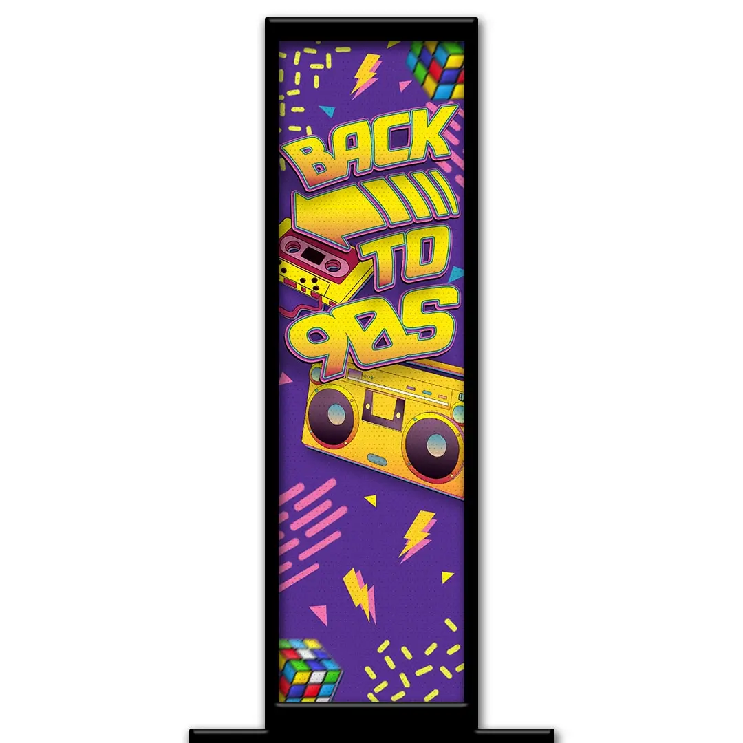 Back to 90s photo booth pillar start screen