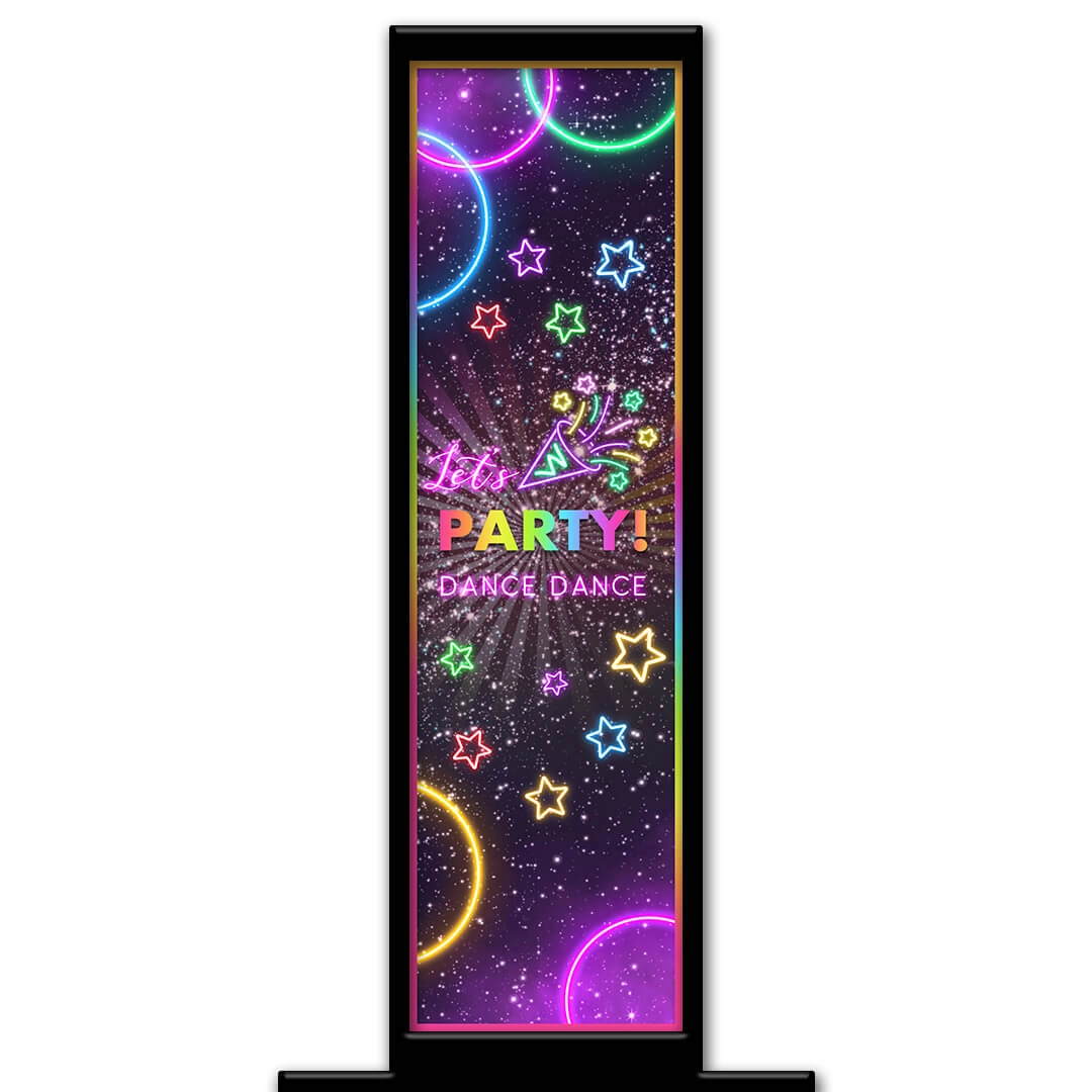 Space Party photo booth pillar start screen
