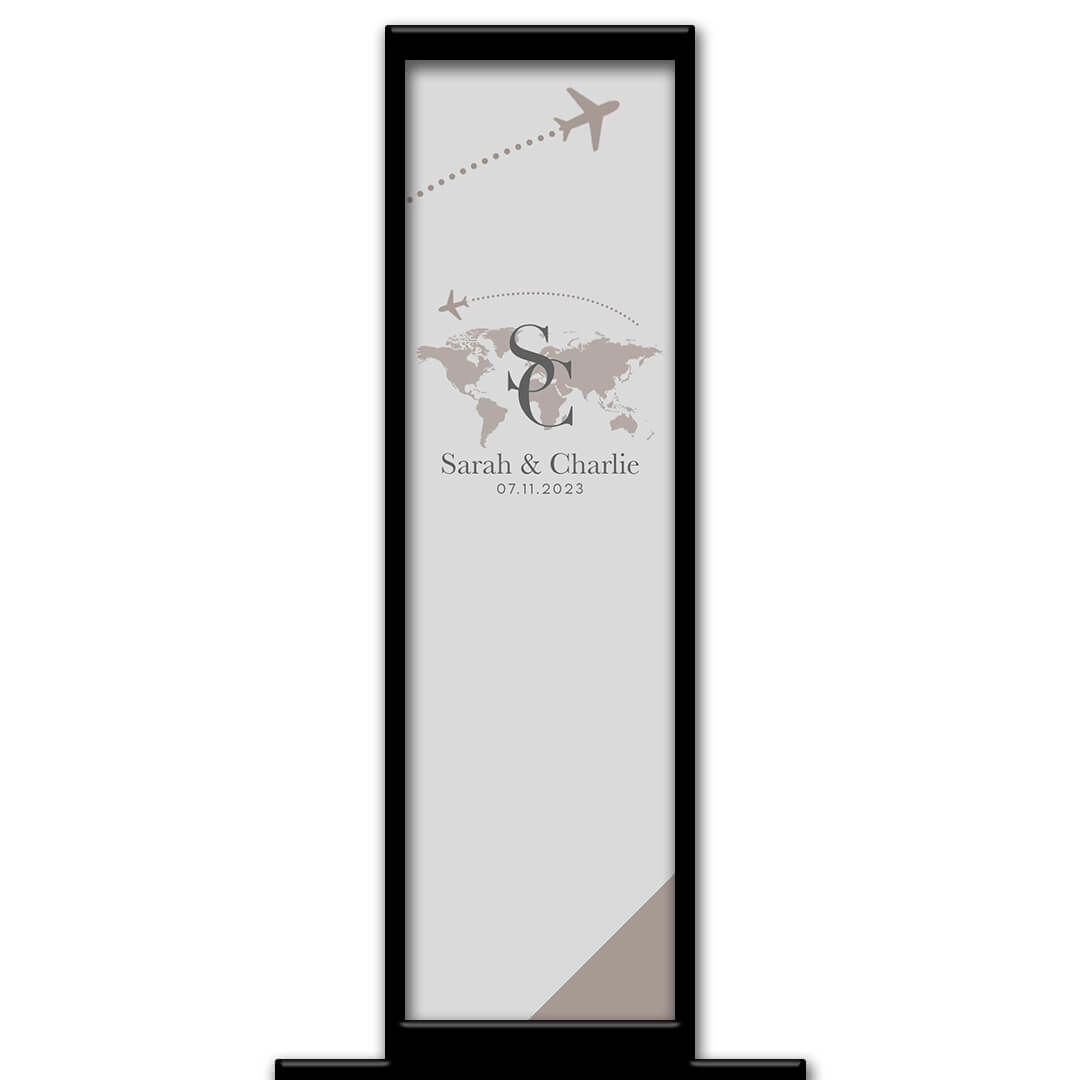 Fly Away photo booth pillar start screen