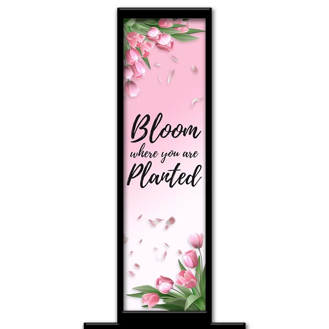 Tulip Petal photo booth pillar start screen
