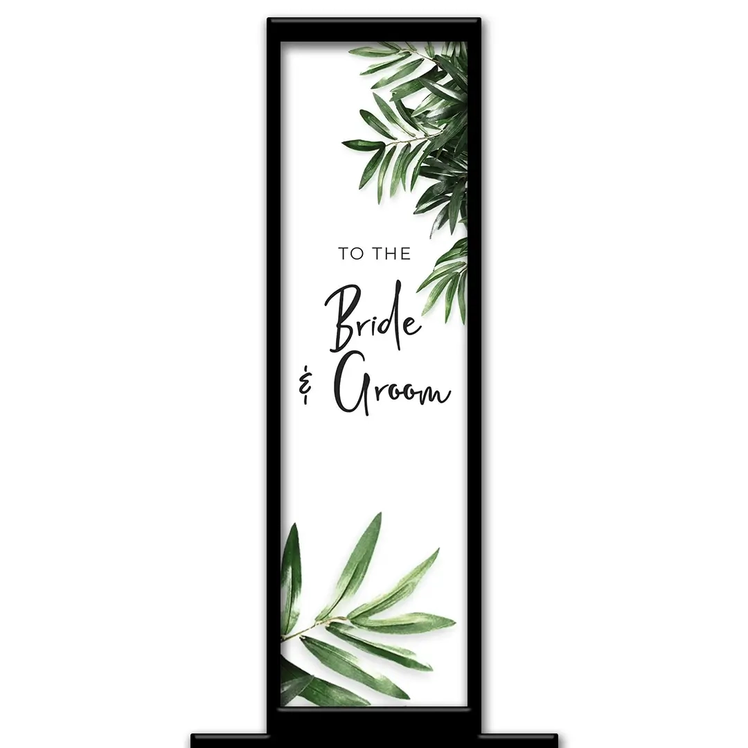 Botanical photo booth pillar start screen