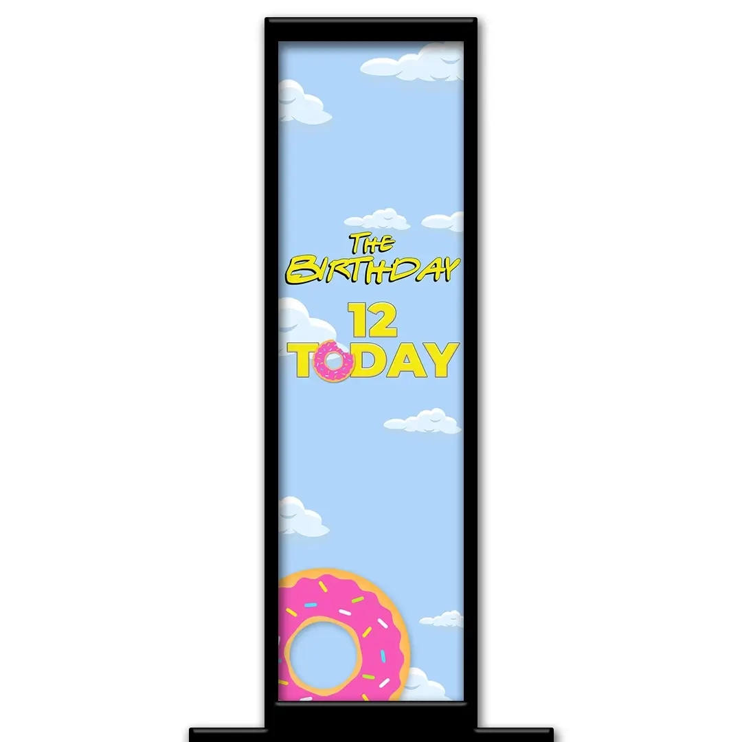 The Birthday photo booth pillar start screen