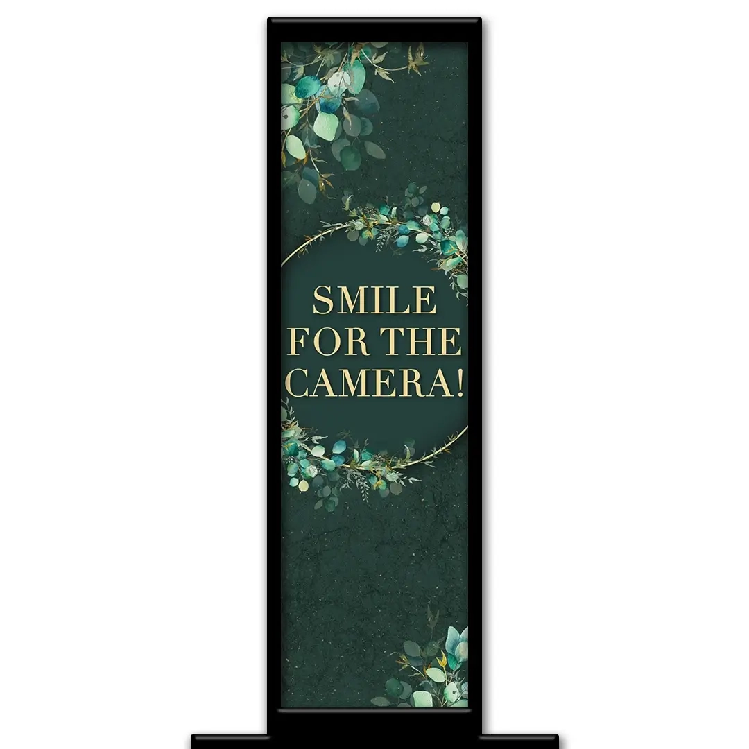Emerald Eucalyptus photo booth pillar start screen