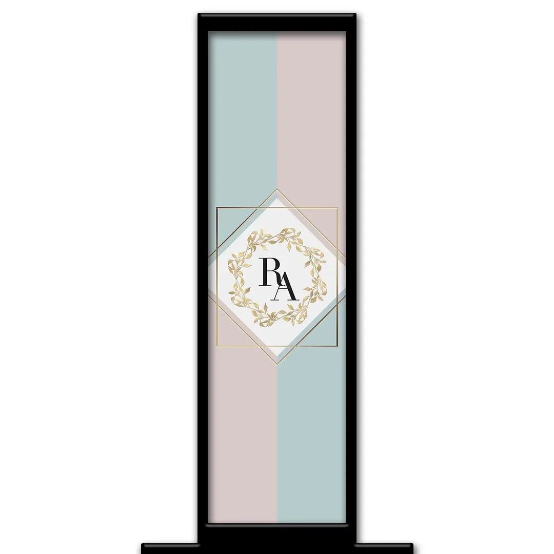 Powder & Mint photo booth pillar start screen