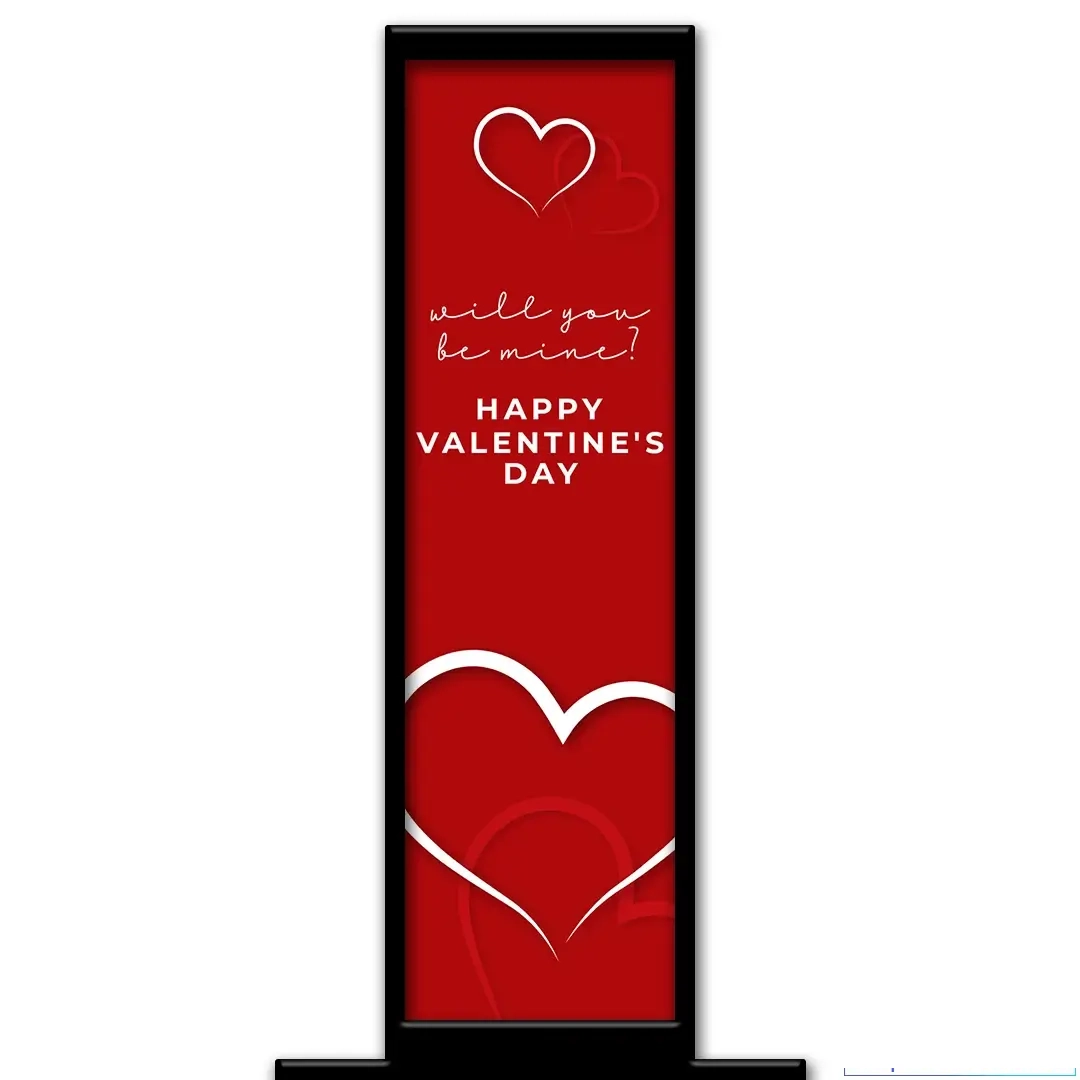Be Mine photo booth pillar start screen